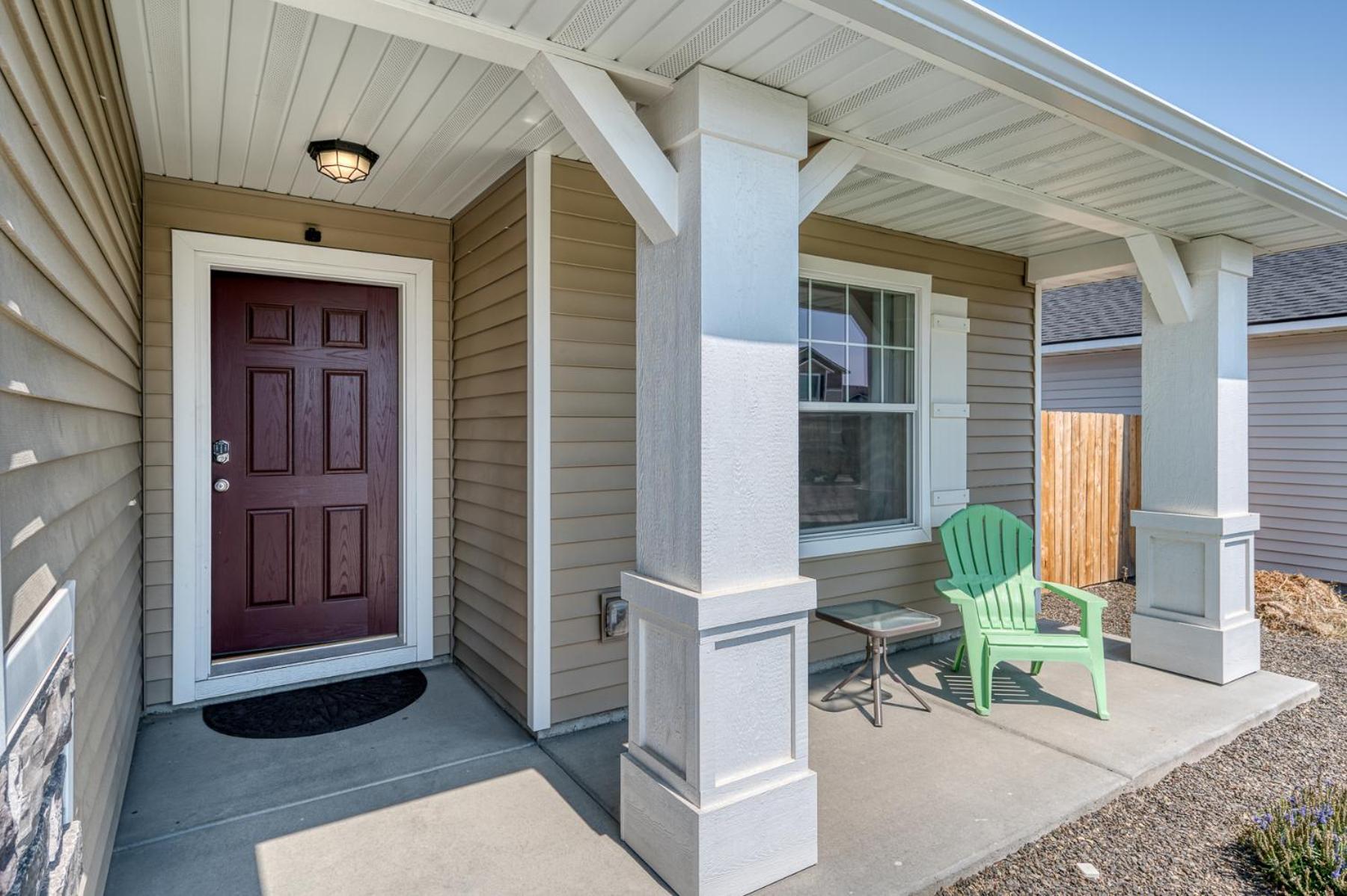 Family Friendly Playroom Garage Caldwell Exterior foto